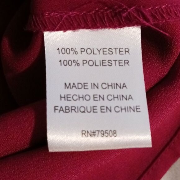 Violet & Claire, Size M, Wine Red V-neck Blouse with Button Detail, Longsleeve - Picture 6 of 9